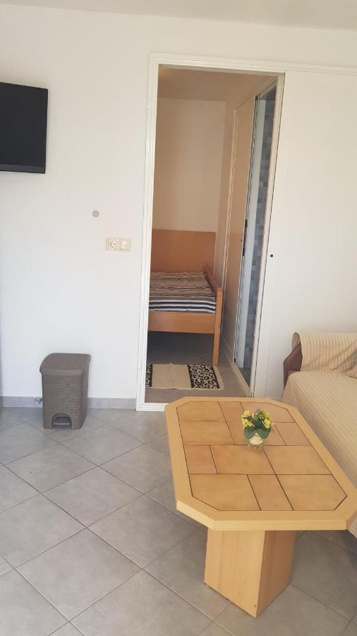 Apartment Simpatico Vir Buitenkant foto